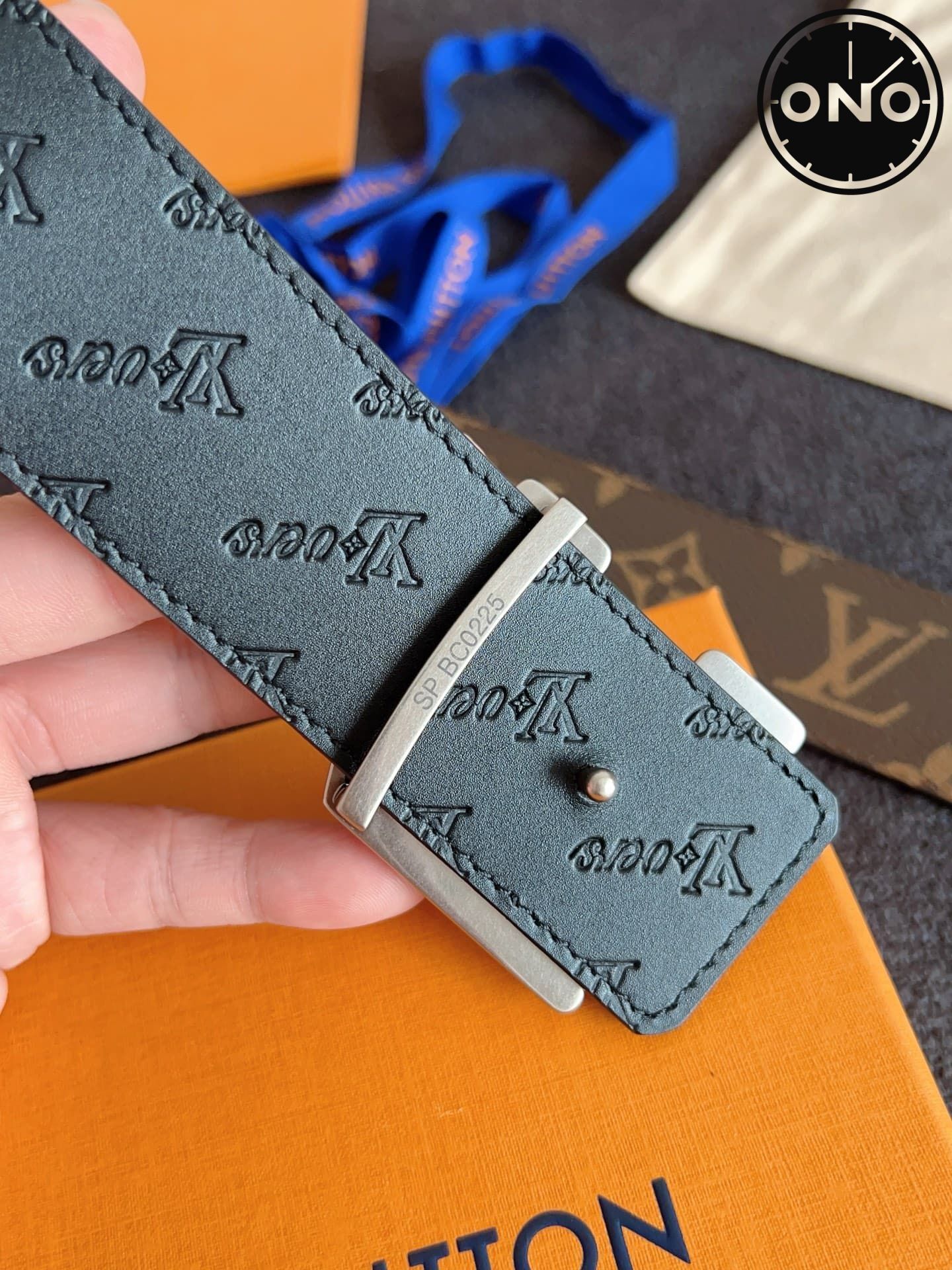 lv_belt_71_8.jpg