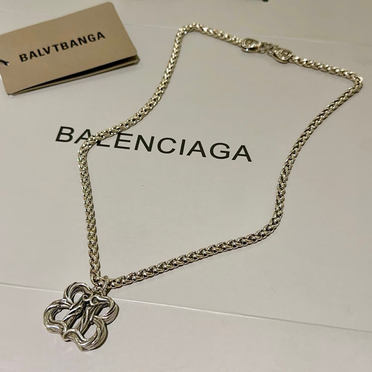 balenciaga-necklace_43_6.jpg