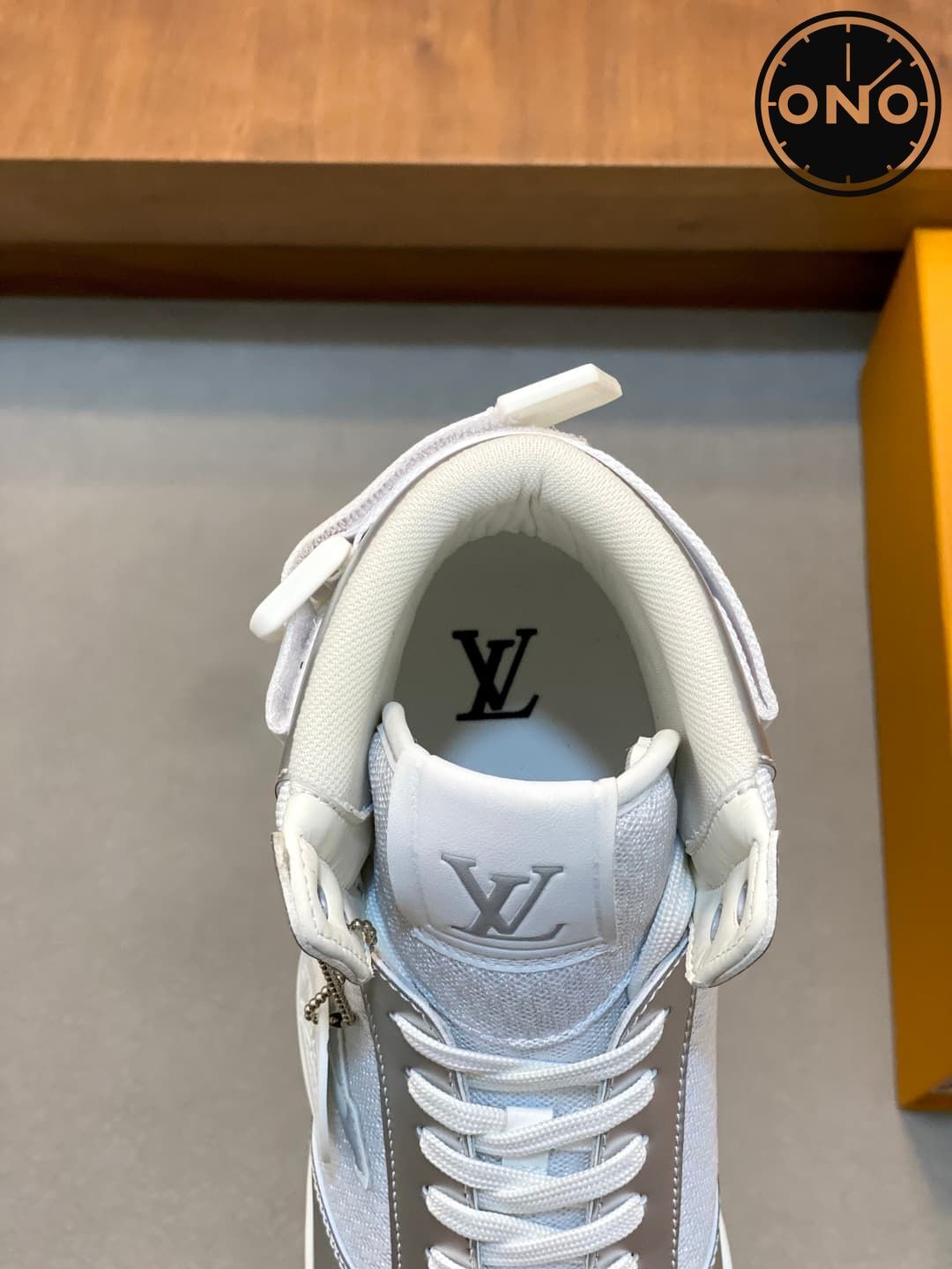 lv-casual-shoes_3_6.jpg