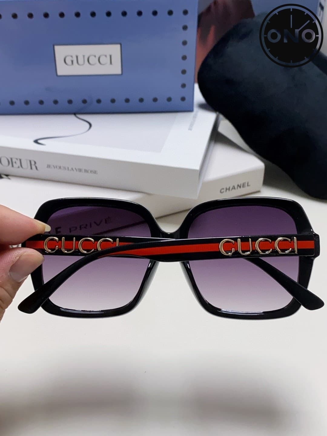 gucci-glasses_30_4.jpg