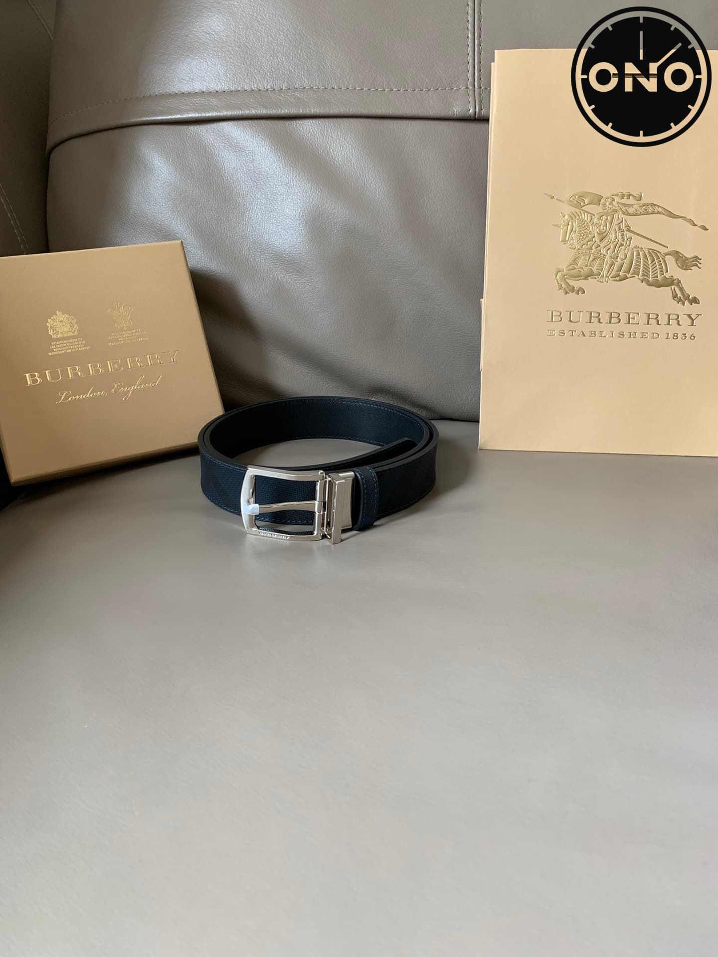 burberry_belt_63_5.jpg