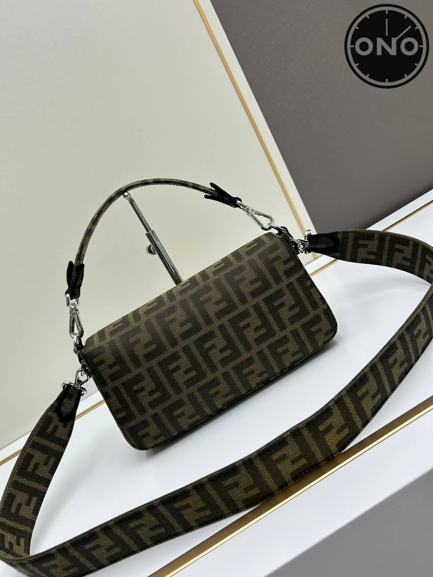 fendi_women_82_1.jpg