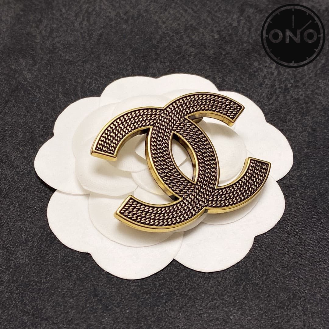 chanel-brooch_18_3.jpg