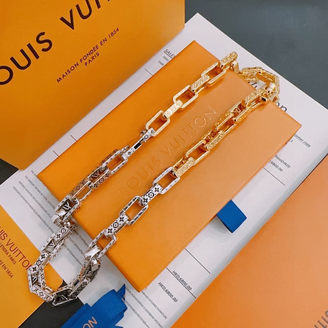 lv-necklace_19_1.jpg