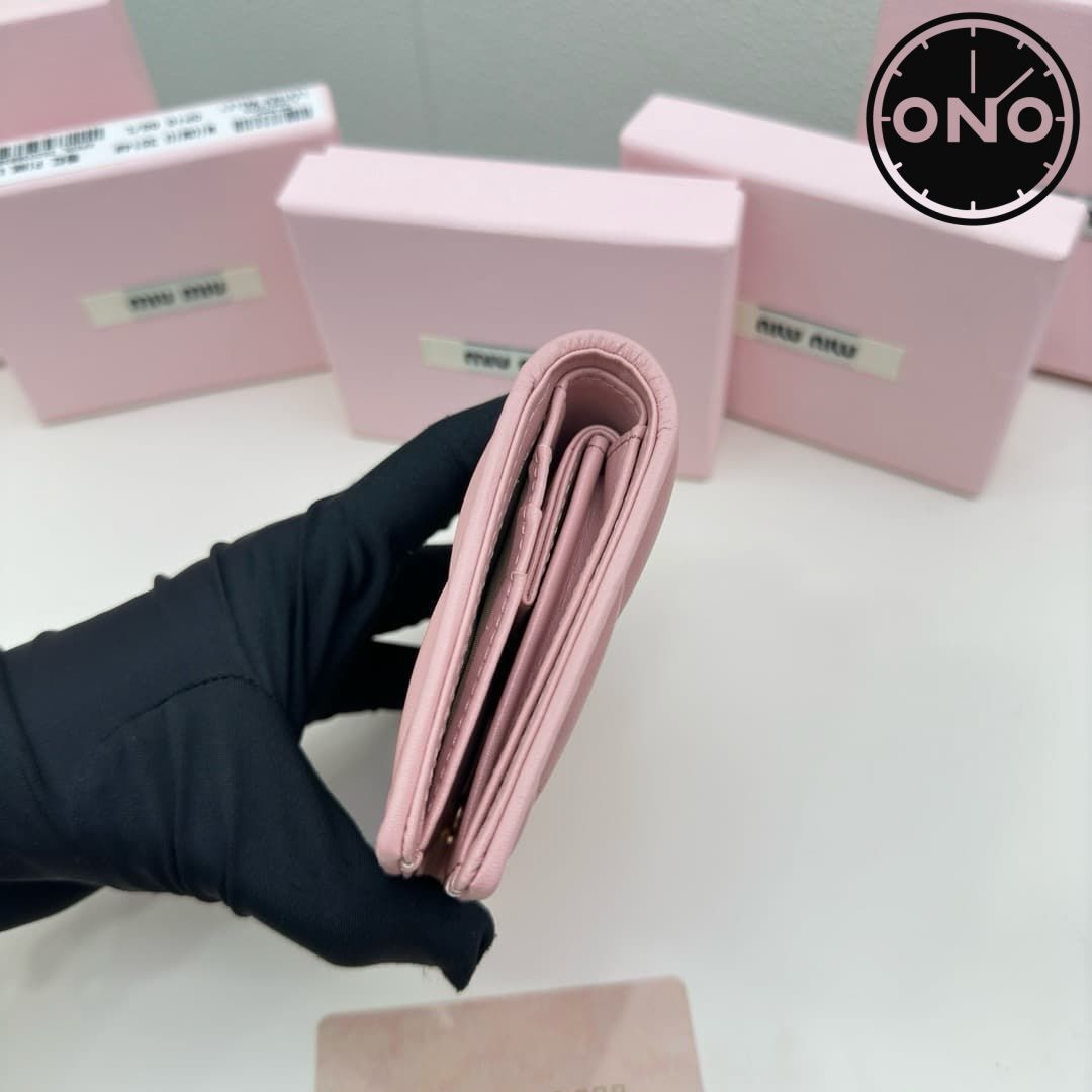 miumiu_wallet_6_4.jpg