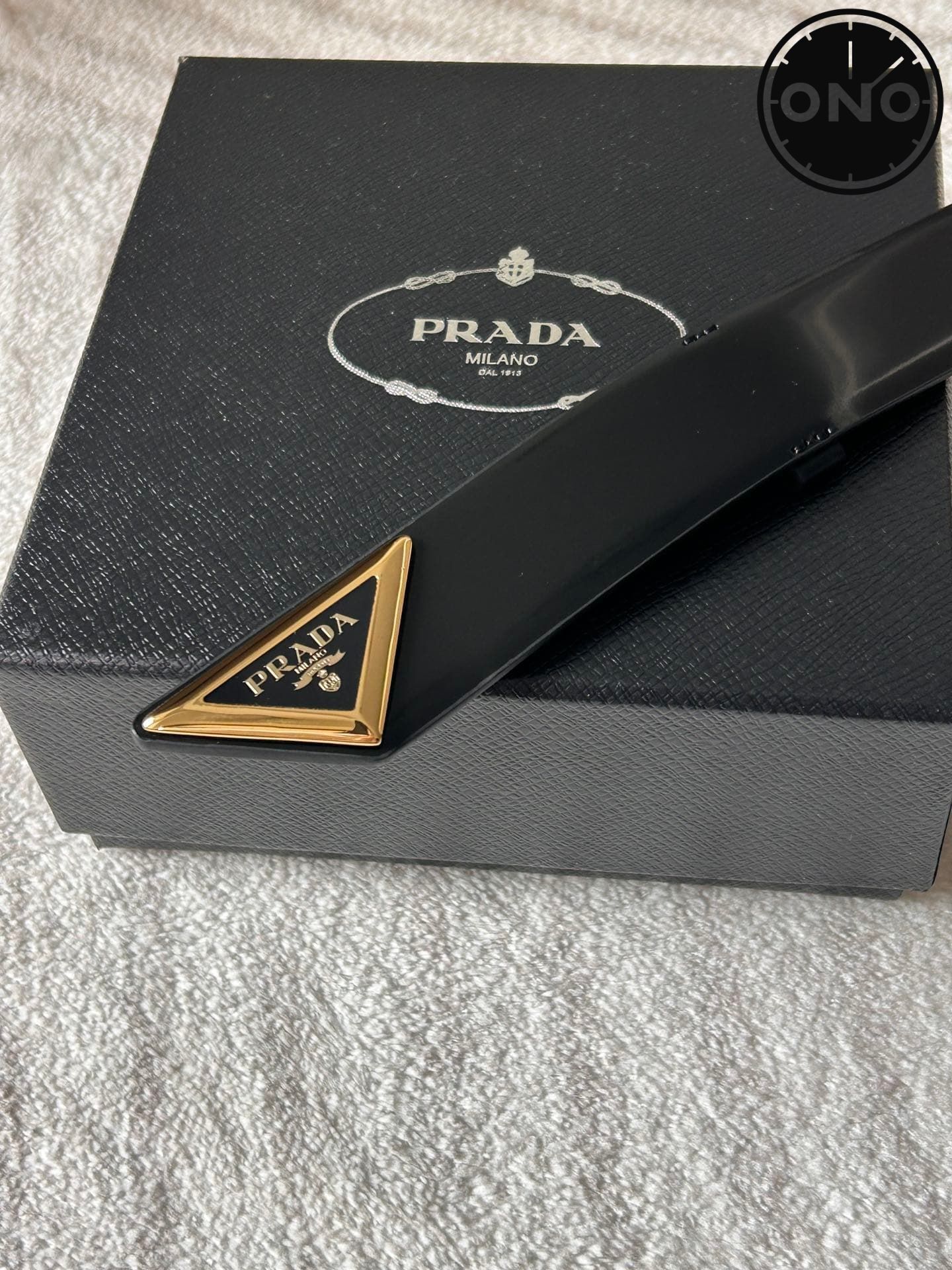 prada_belt_50_1.jpg