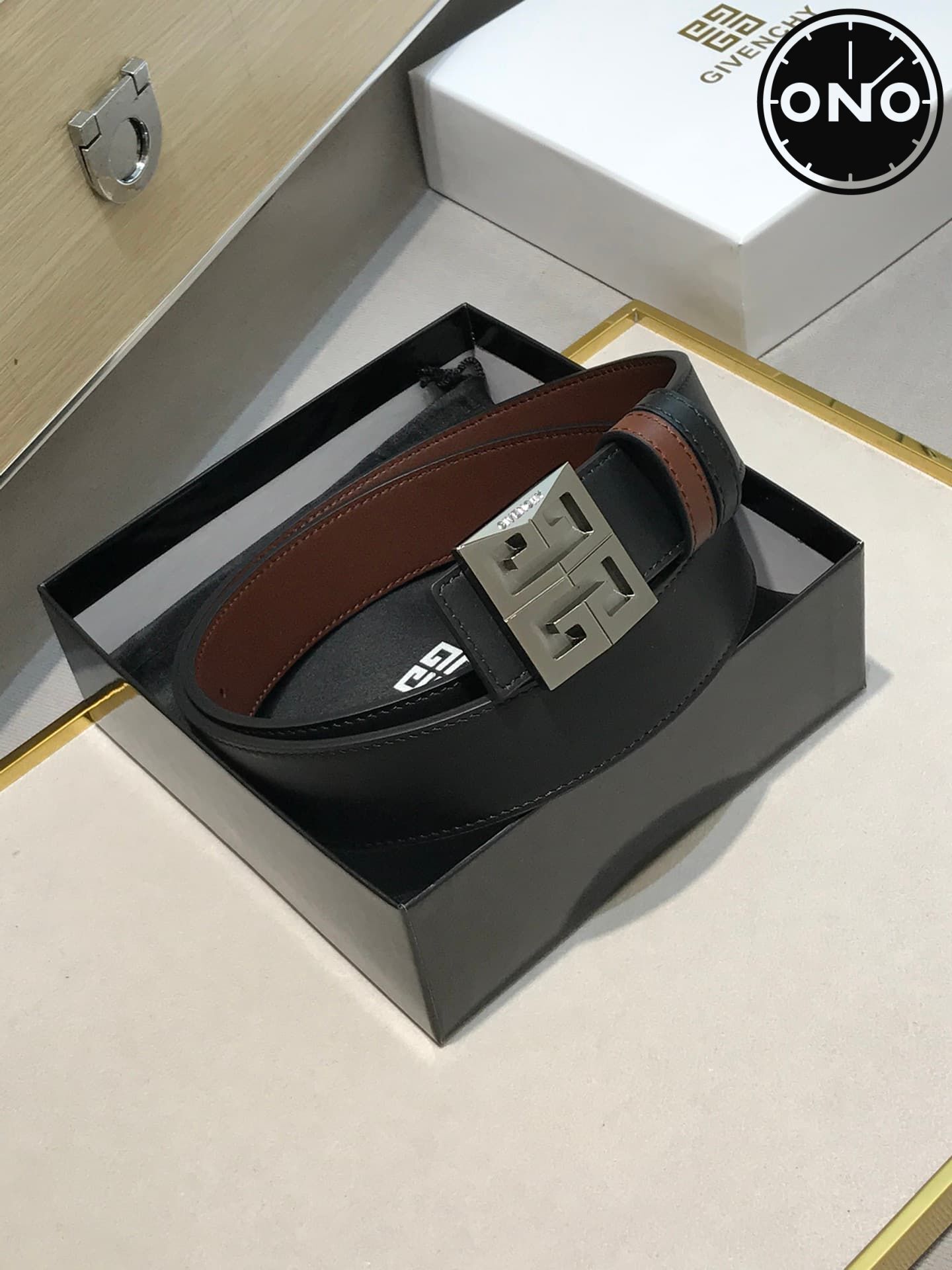 givenchy_belt_15_8.jpg