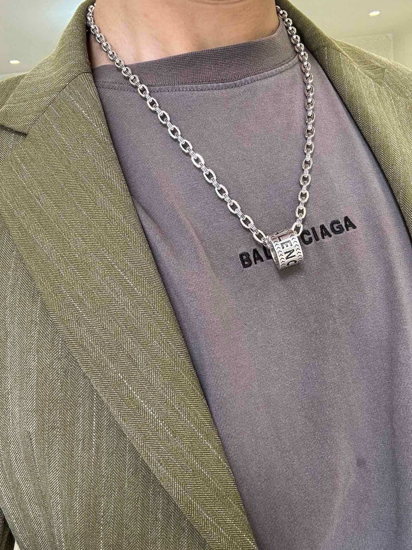 balenciaga-necklace_26_8.jpg