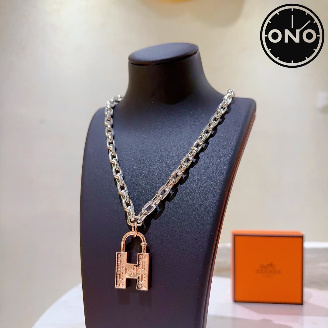 hermes-necklace_113_1.jpg