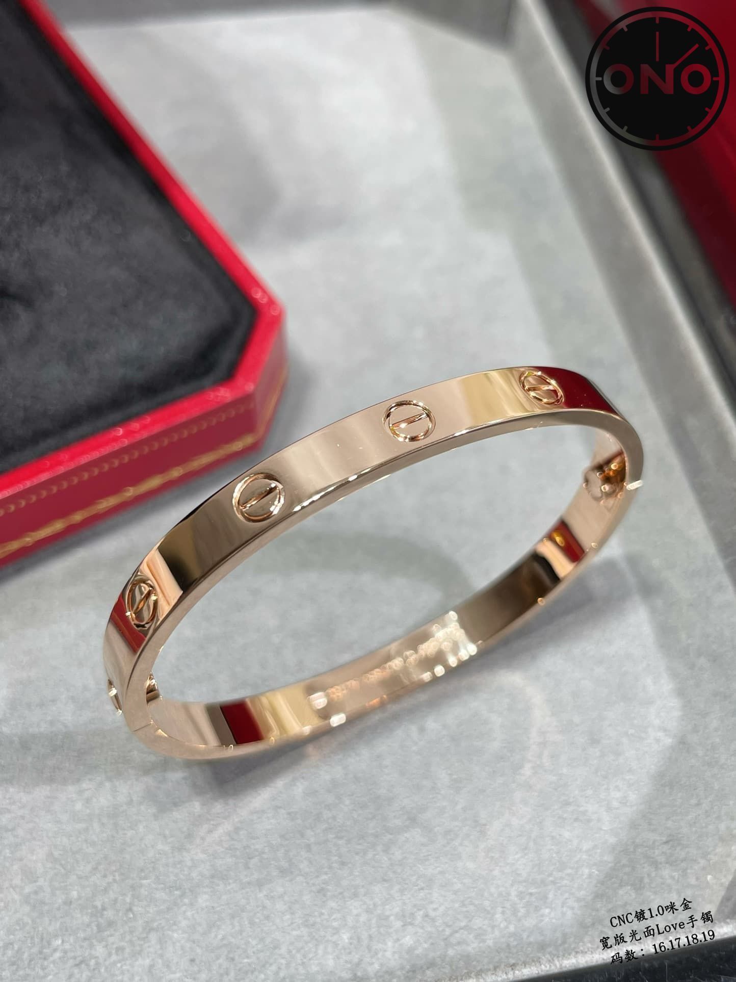 cartier-bracelet_55_7.jpg