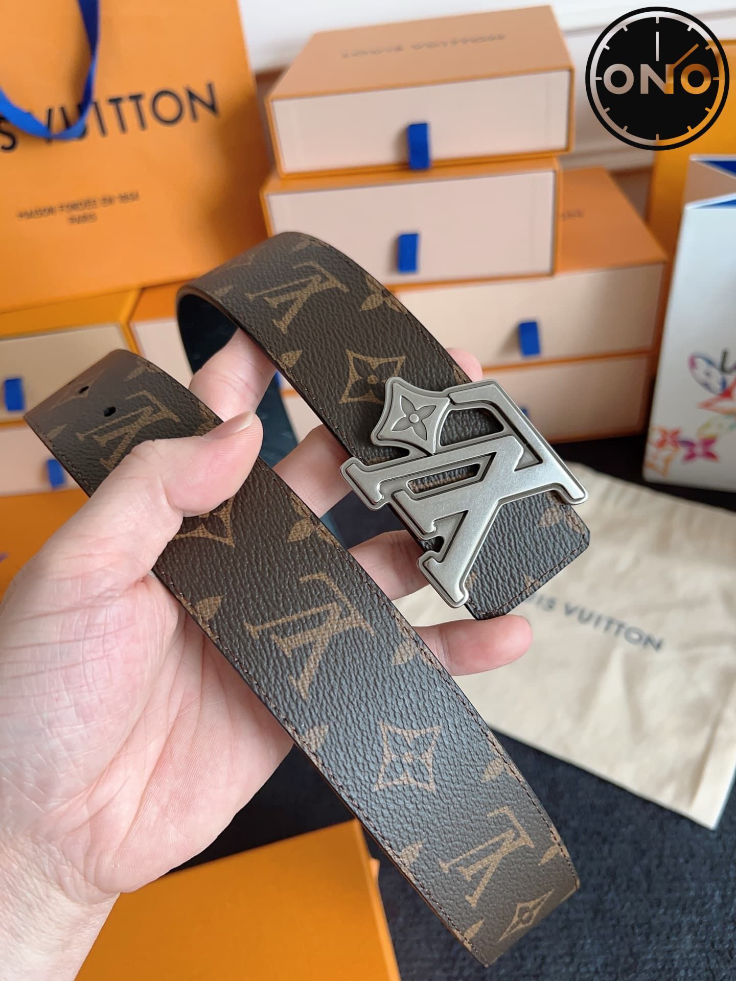 lv_belt_71_1.jpg