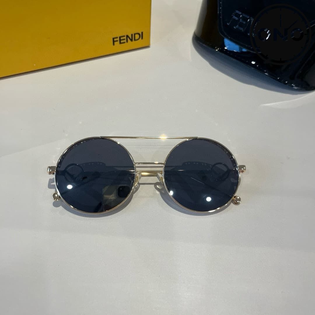 fendi-glasses_12_5.jpg