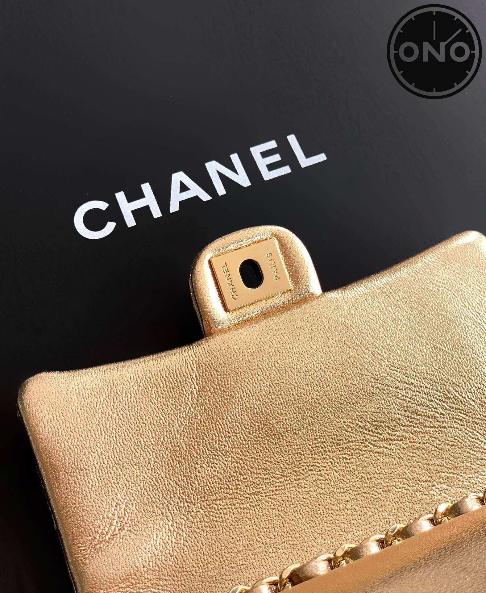 chanel_women_45_6.jpg