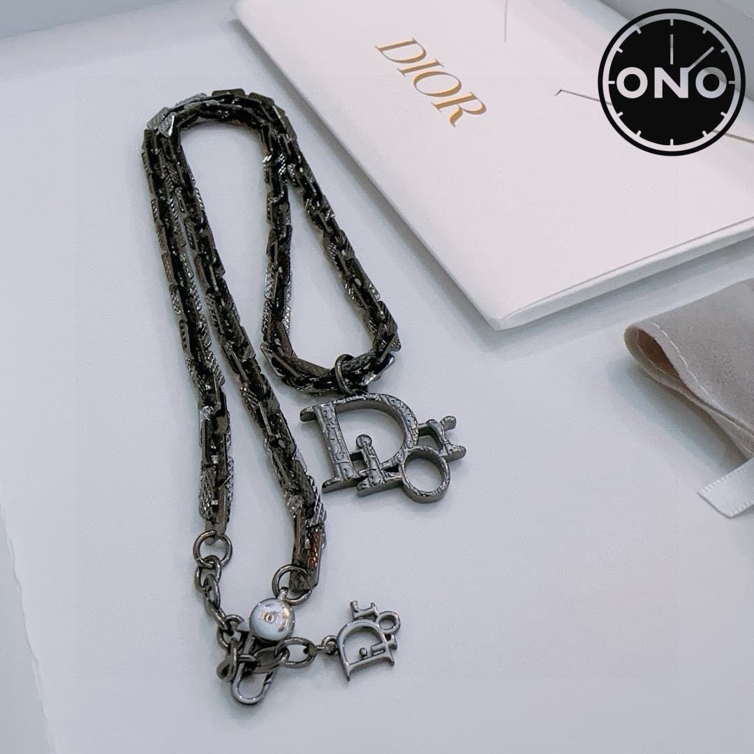 dior-necklace_37_3.jpg
