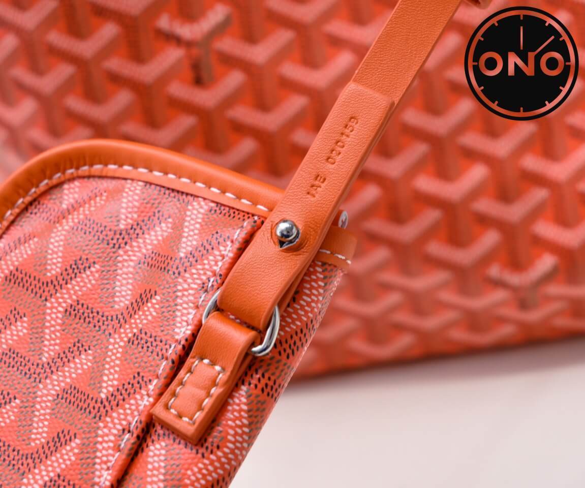 goyard_women_70_6.jpg