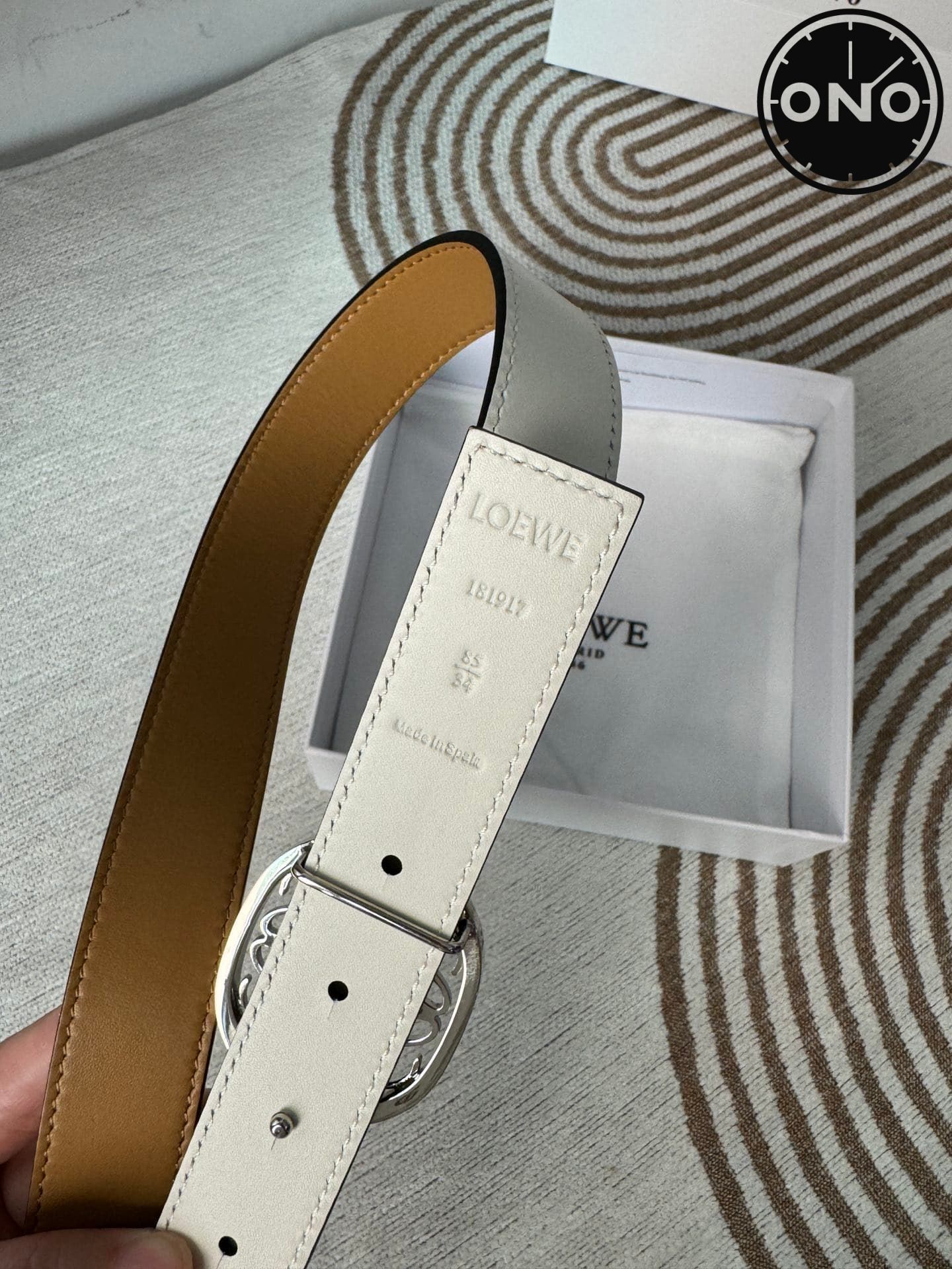 loewe_belt_28_7.jpg