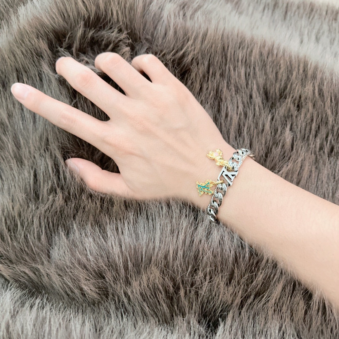 lv-bracelet_10_3.jpg