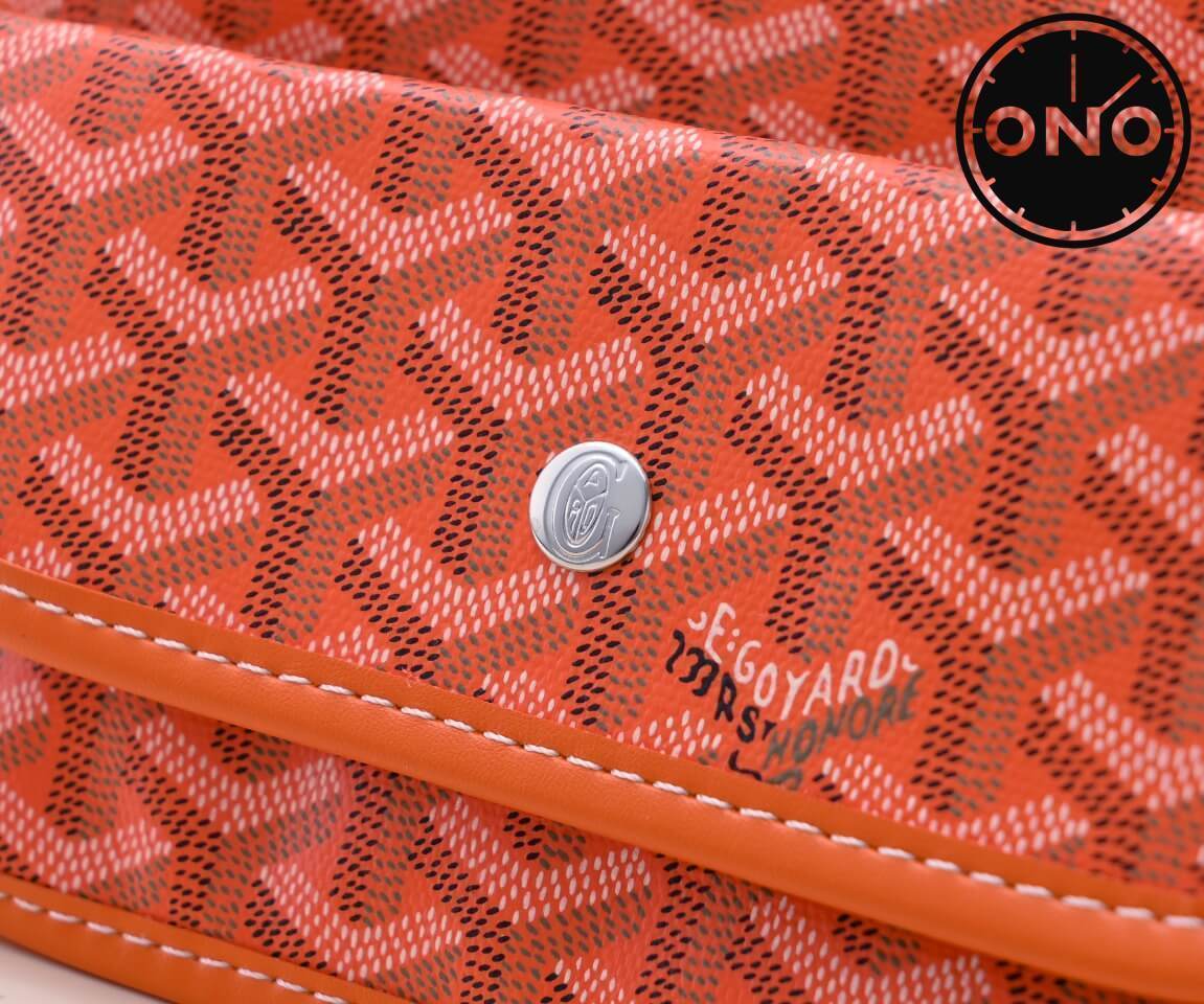 goyard_women_70_4.jpg