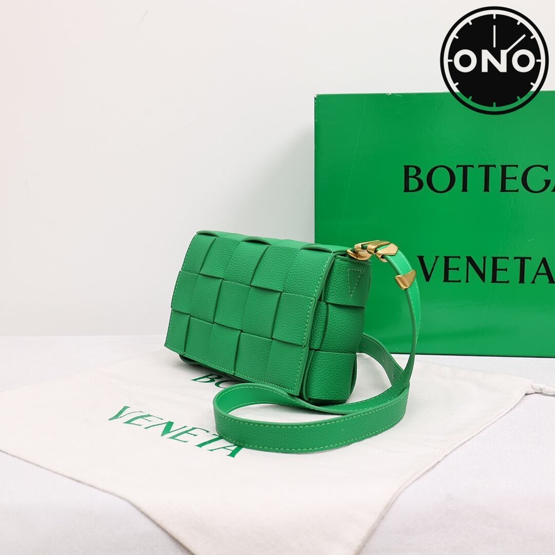 bottega_veneta_women_113_1.jpg
