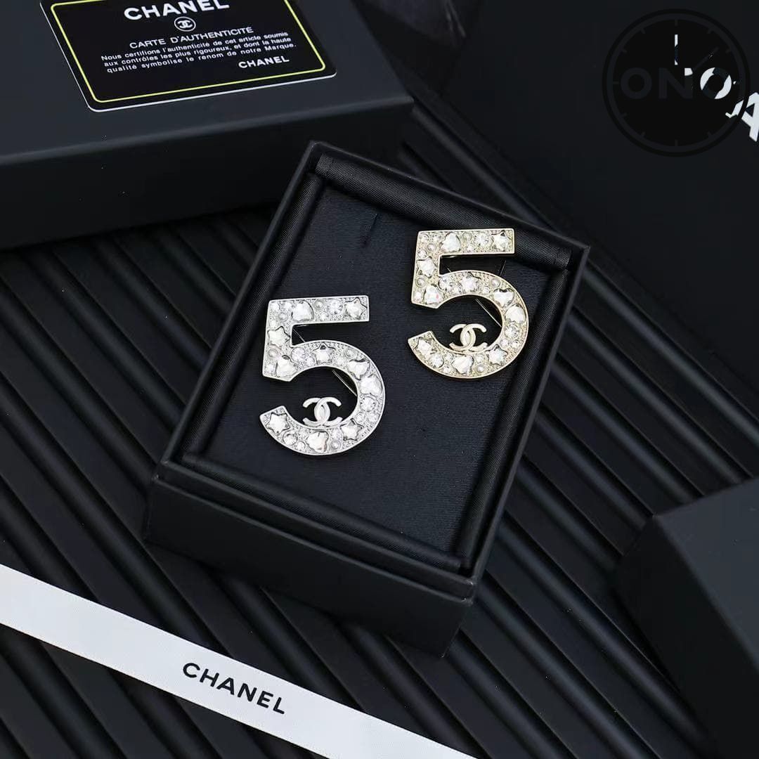 chanel-brooch_13_1.jpg