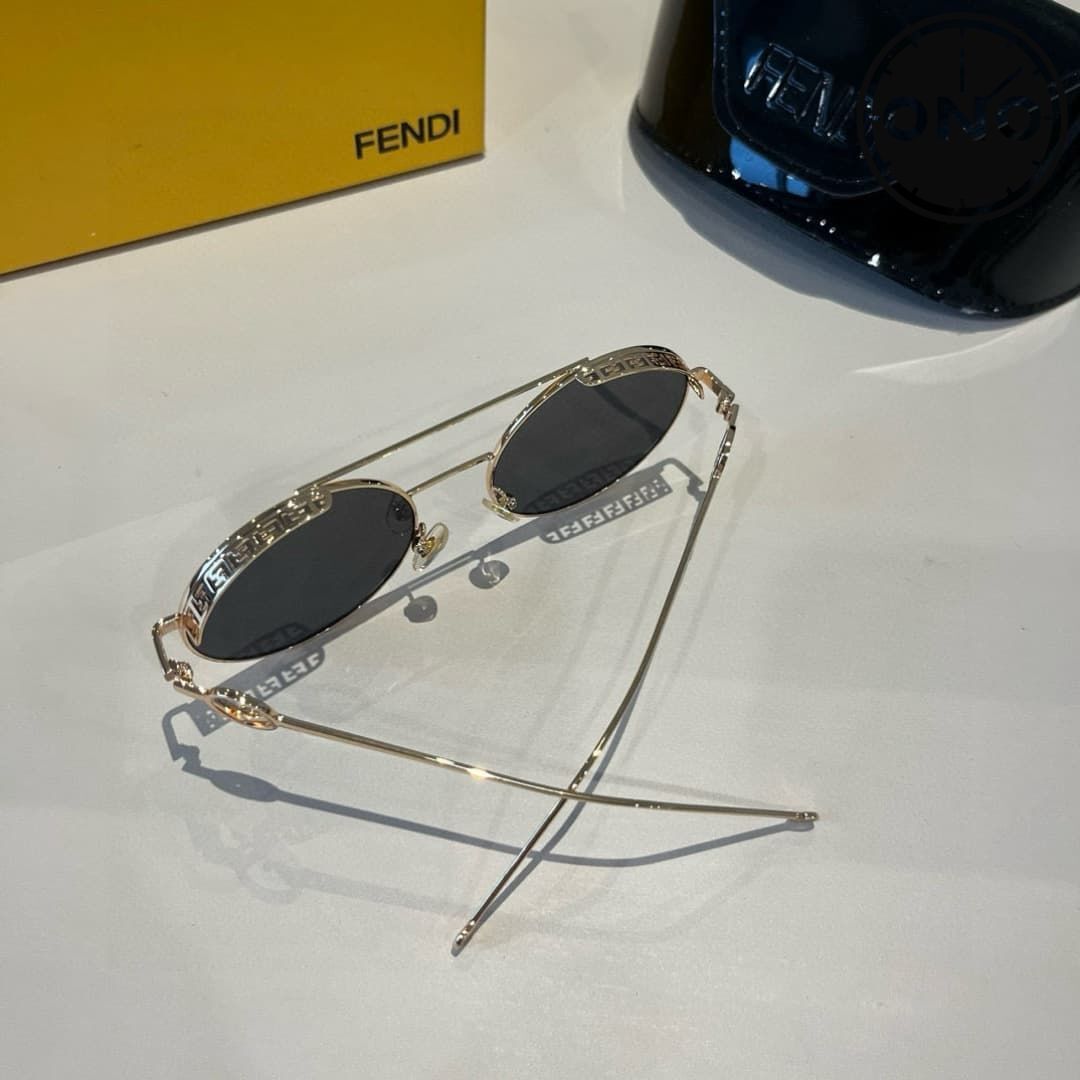 fendi-glasses_12_6.jpg