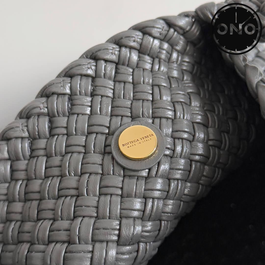 bottega_veneta_women_73_5.jpg