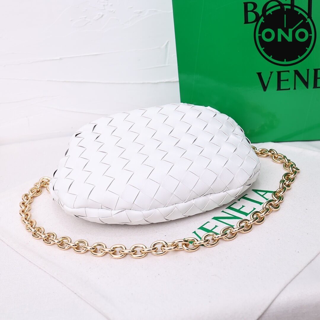 bottega_veneta_women_76_3.jpg