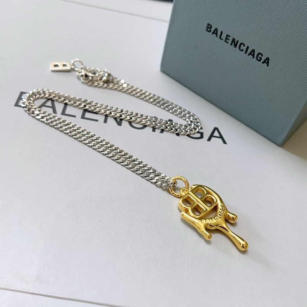 balenciaga-necklace_20_6.jpg