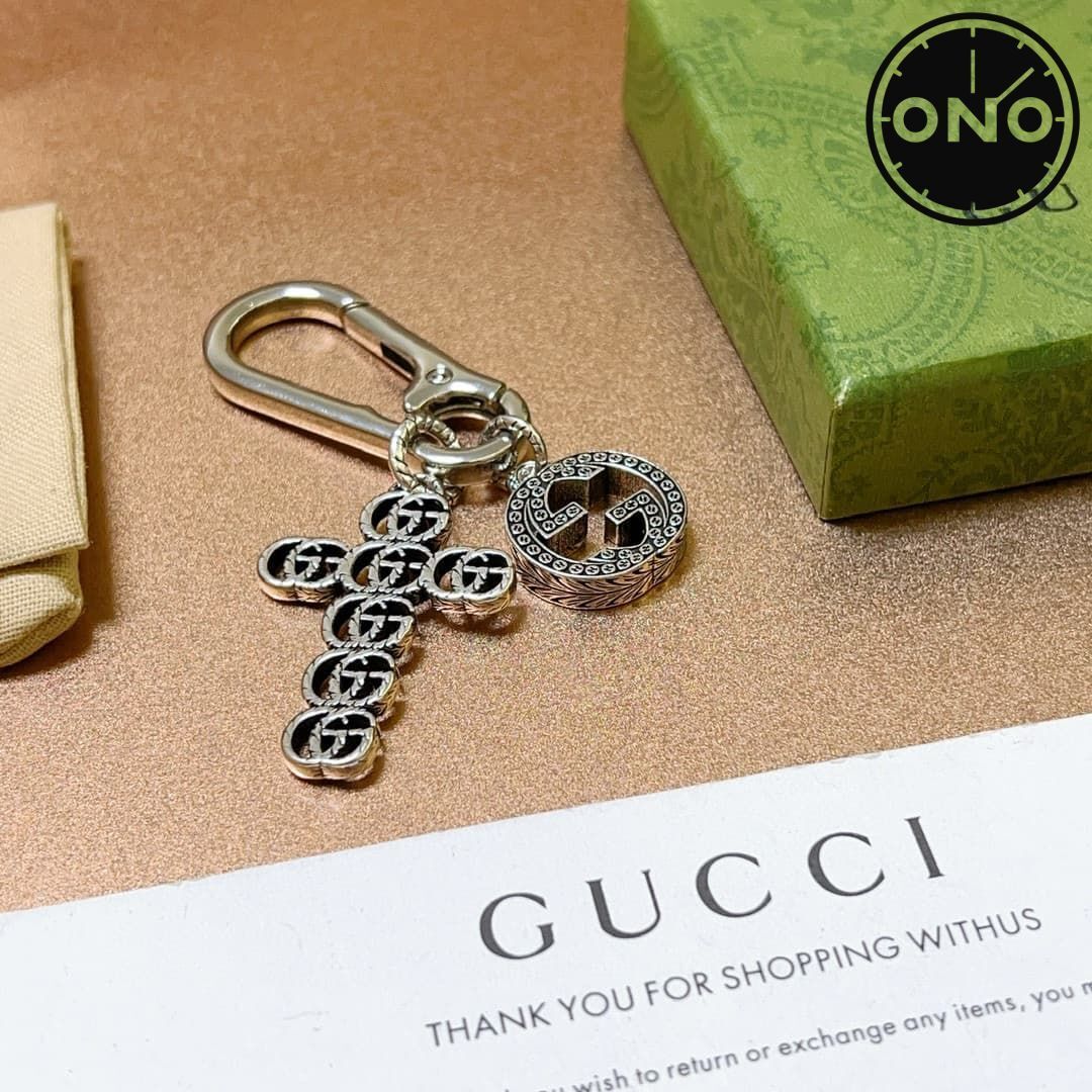 gucci-clasp_5_4.jpg