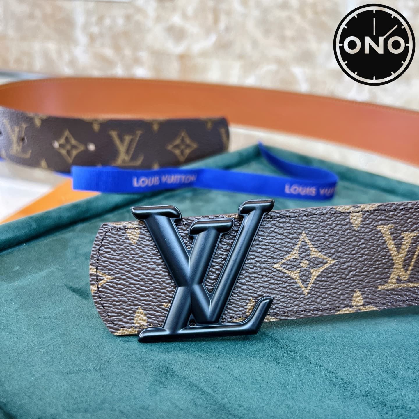 lv_belt_148_3.jpg