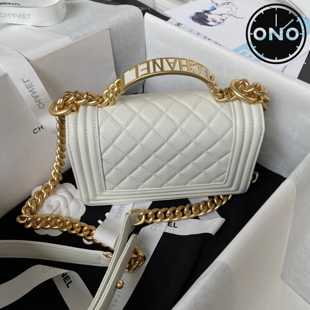 chanel_women_72_1.jpg