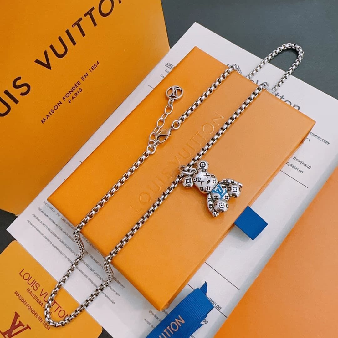 lv-necklace_13_1.jpg