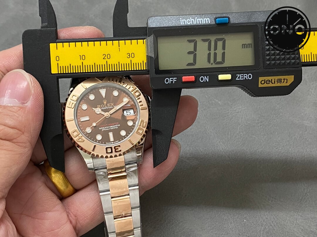 Yacht-Master_23_10.jpg