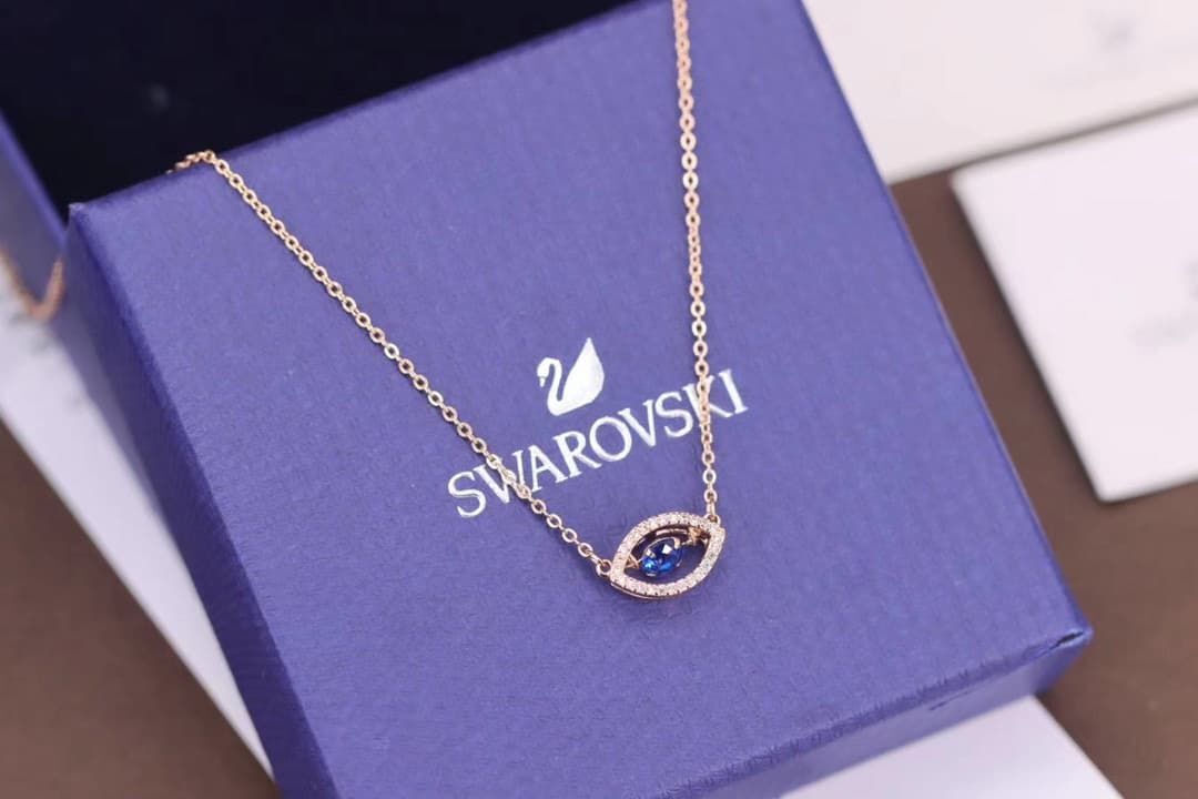 swarovski-necklace_22_5.jpg