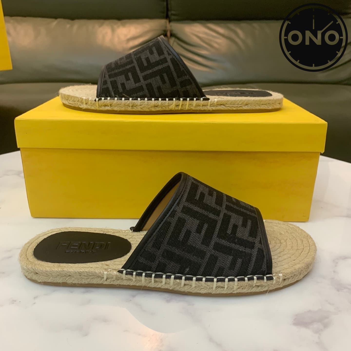 fendi-slippers_22_7.jpg