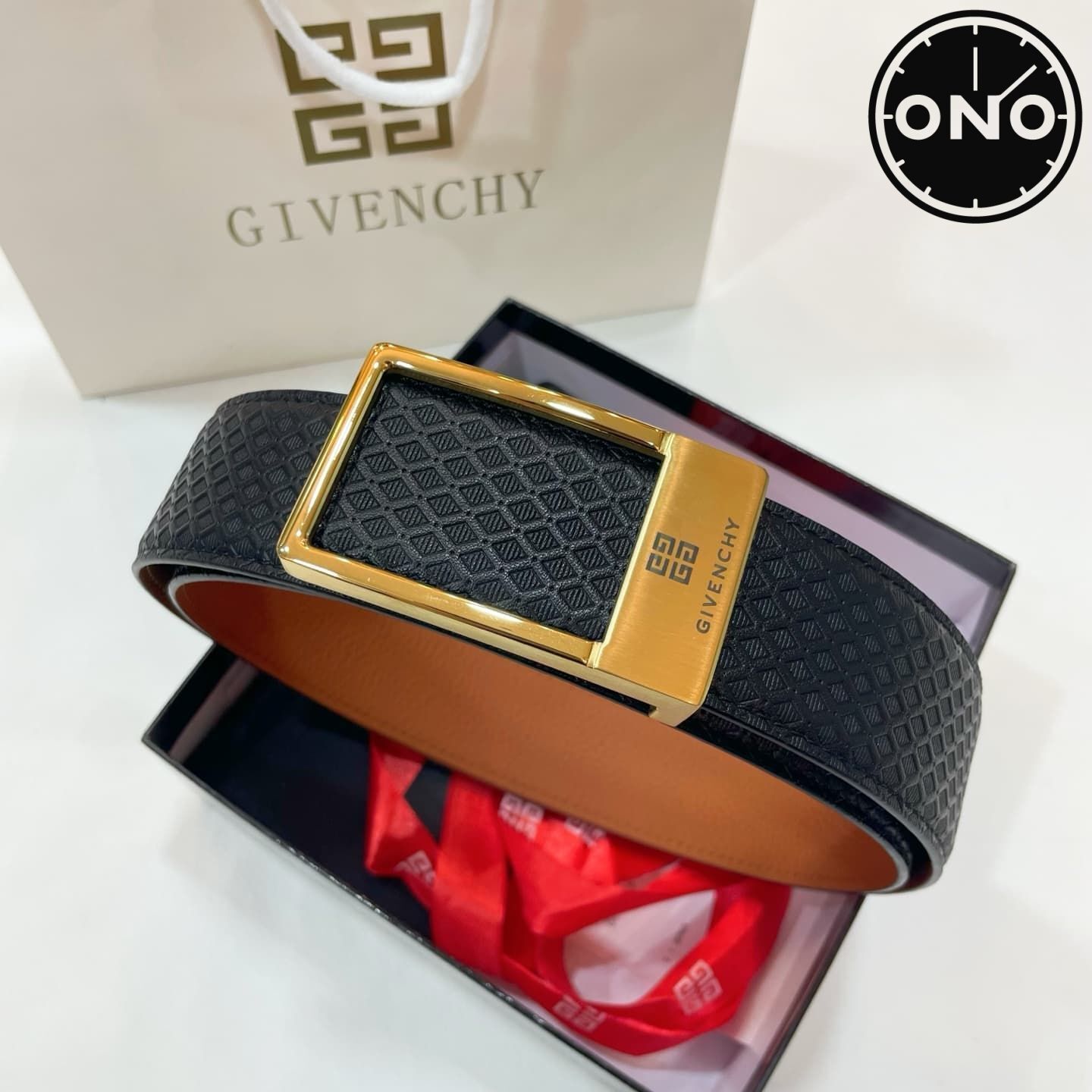 givenchy_belt_2_4.jpg