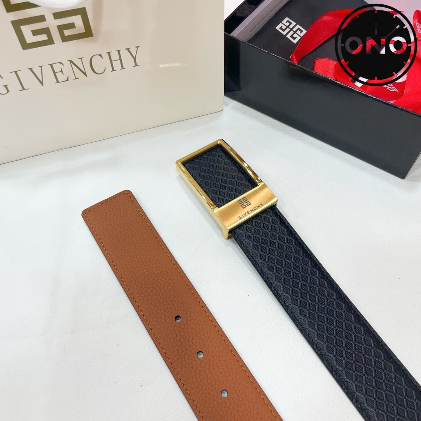 givenchy_belt_2_7.jpg