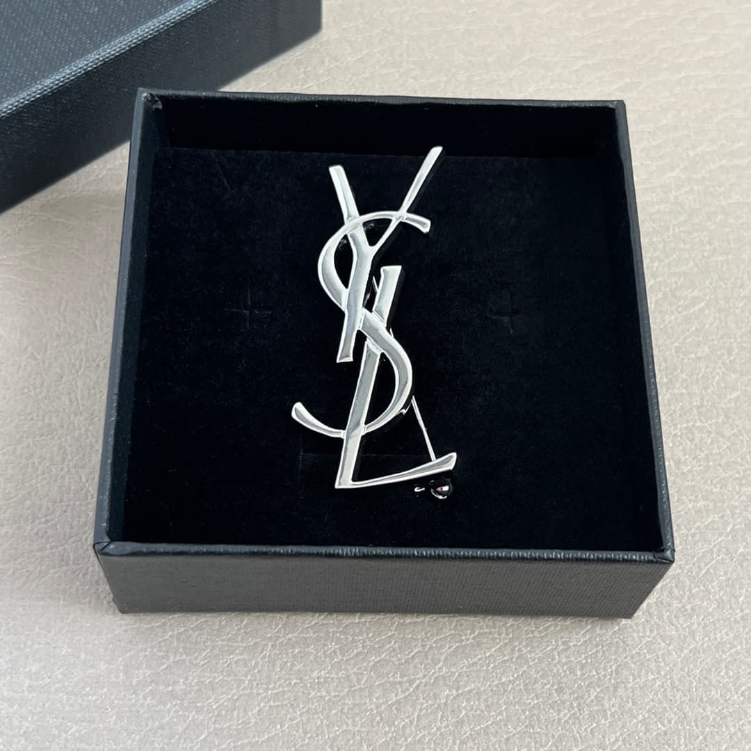 ysl-brooch_17_4.jpg