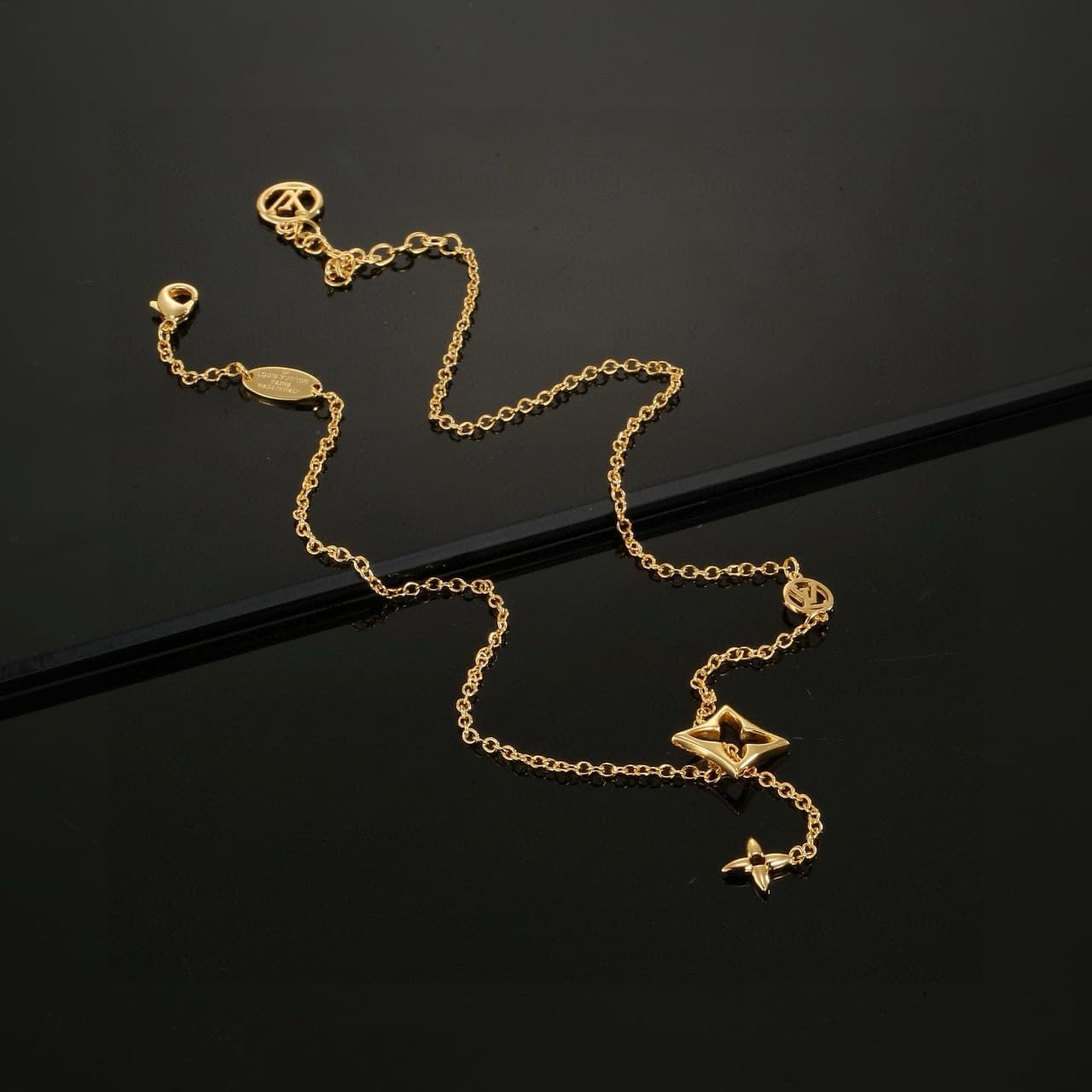 lv-necklace_23_1.jpg