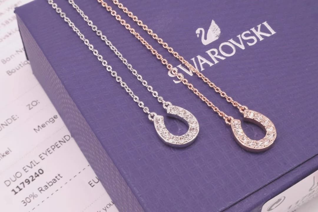 swarovski-necklace_19_2.jpg