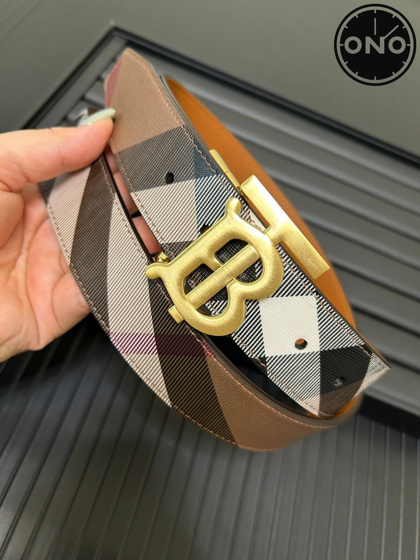 burberry_belt_52_2.jpg
