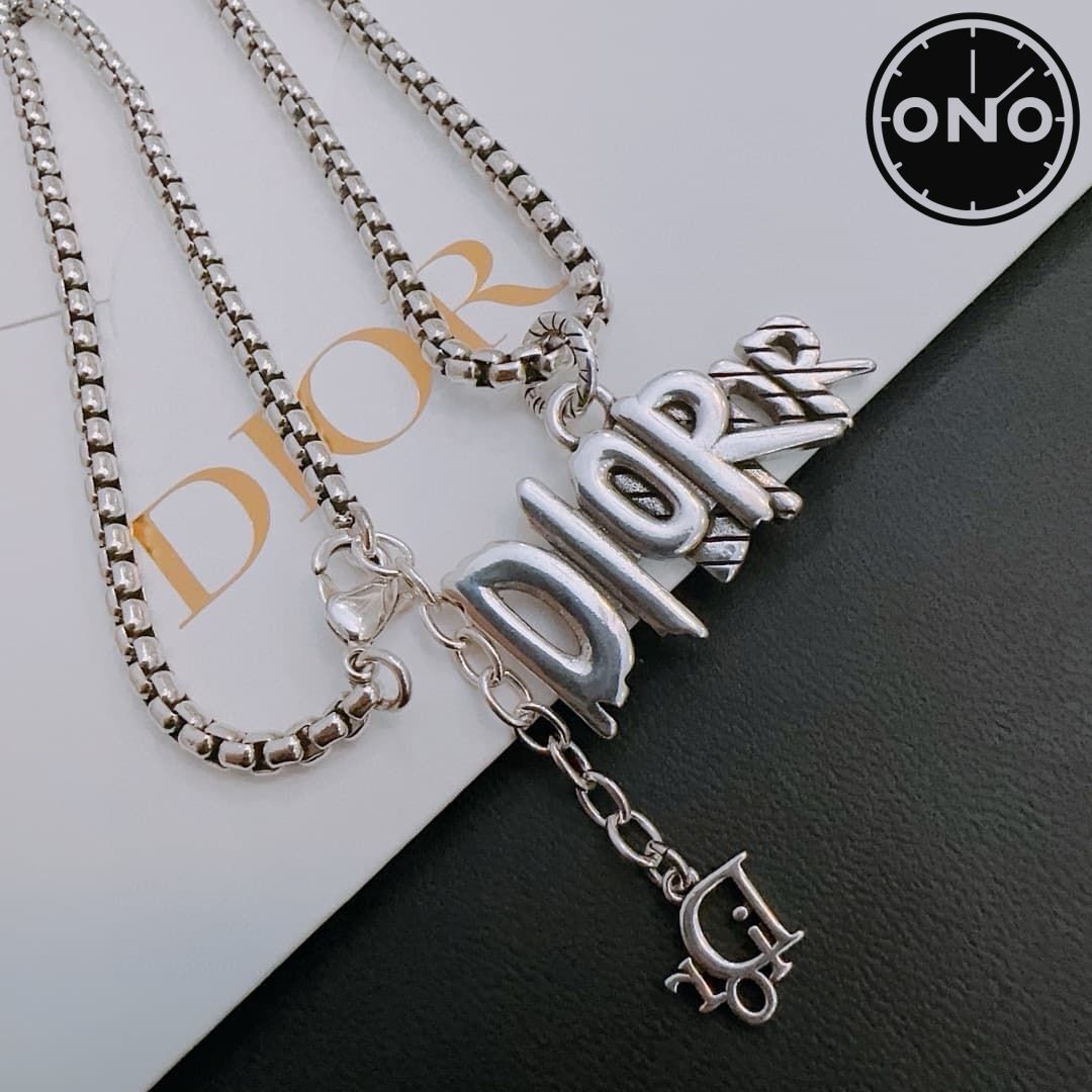 dior-necklace_110_1.jpg