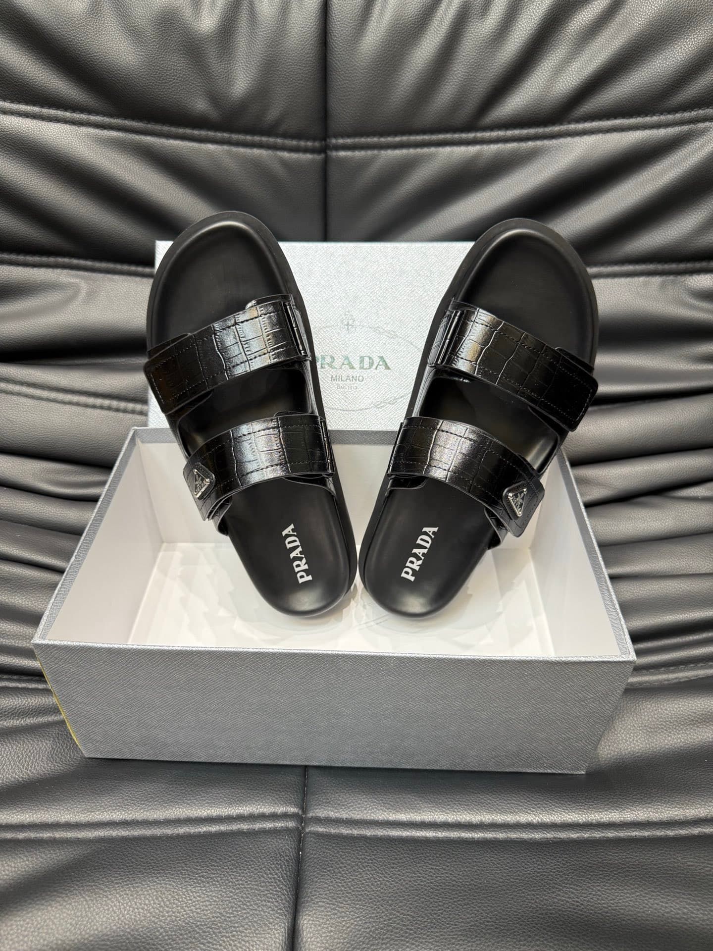 prada-slippers_35_3.jpg