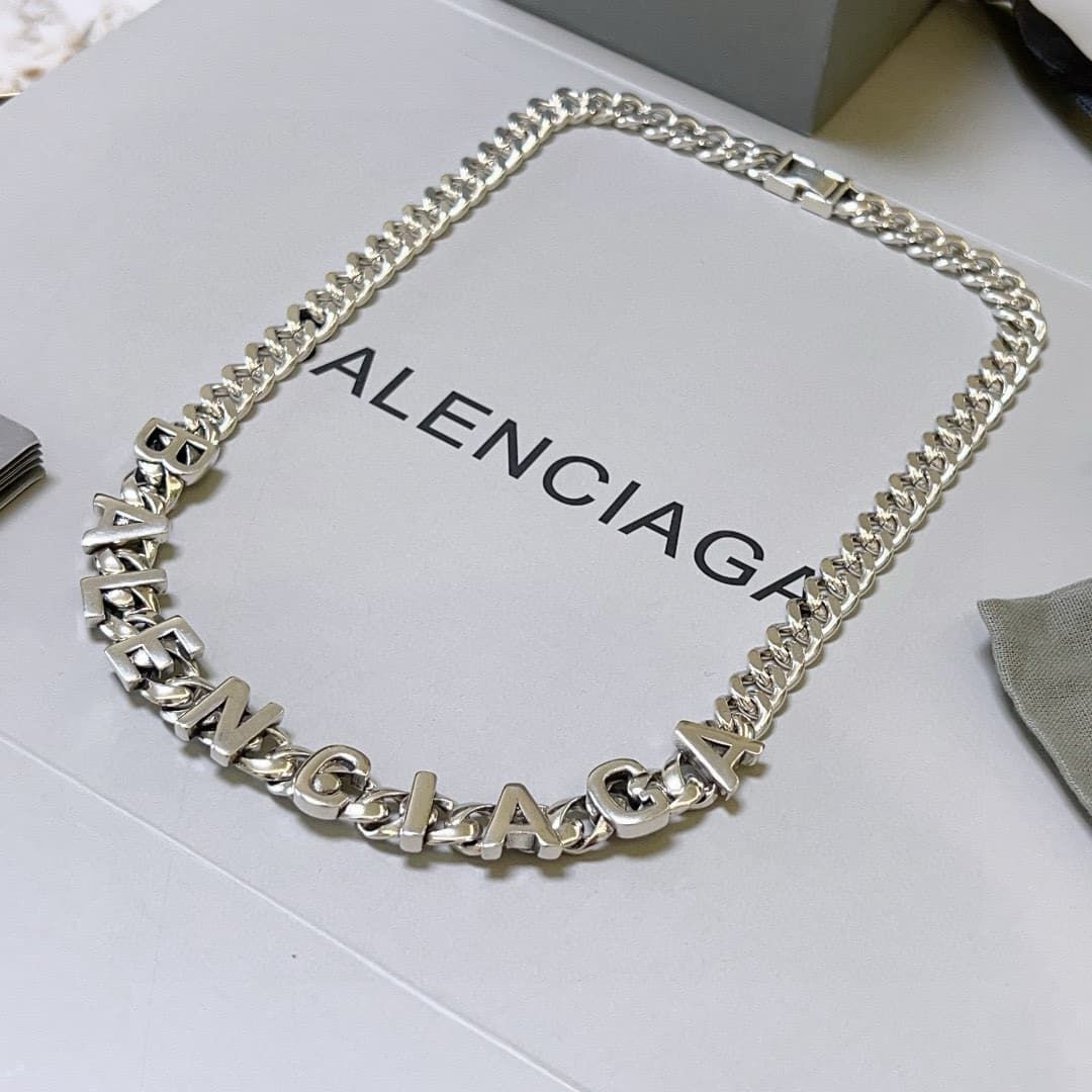 balenciaga-necklace_48_6.jpg