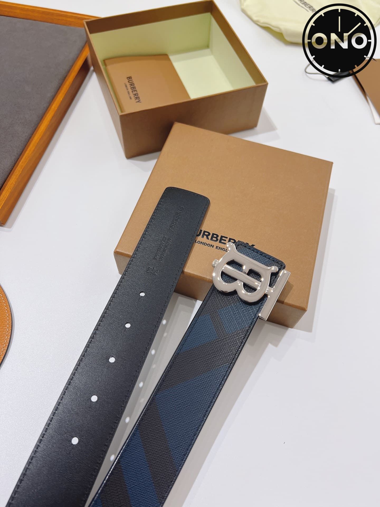 burberry_belt_149_3.jpg