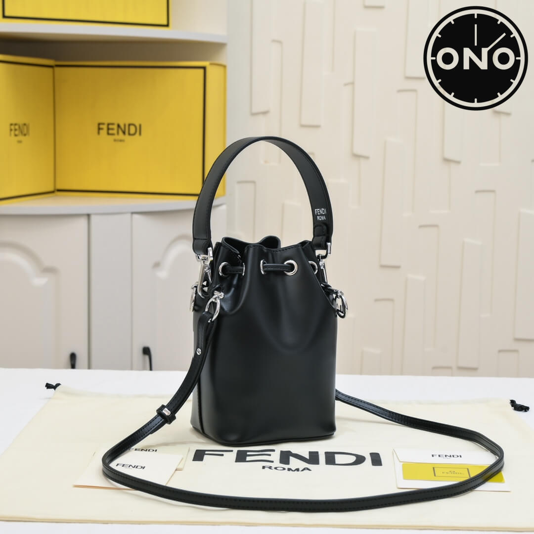 fendi_women_68_1.jpg