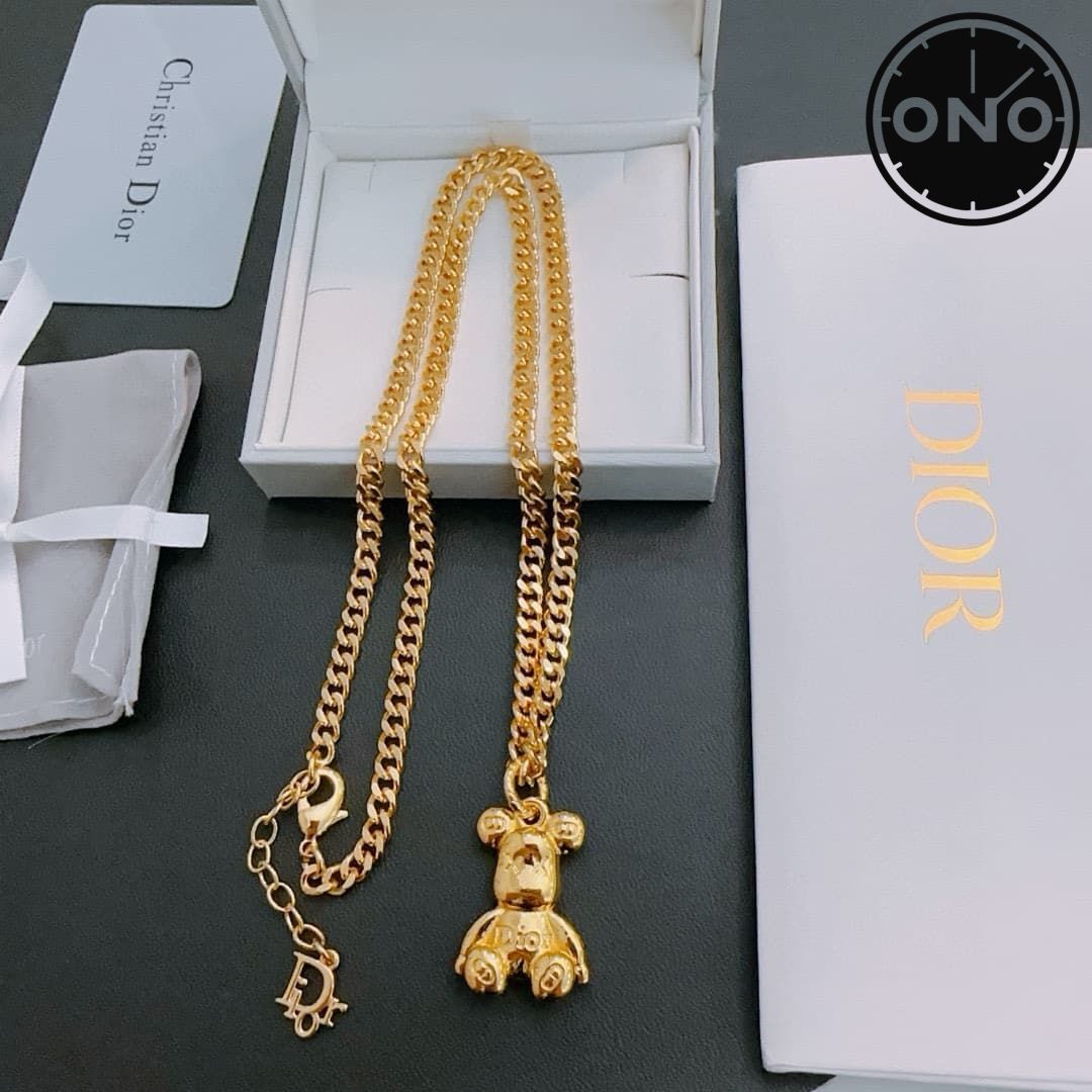dior-necklace_13_1.jpg