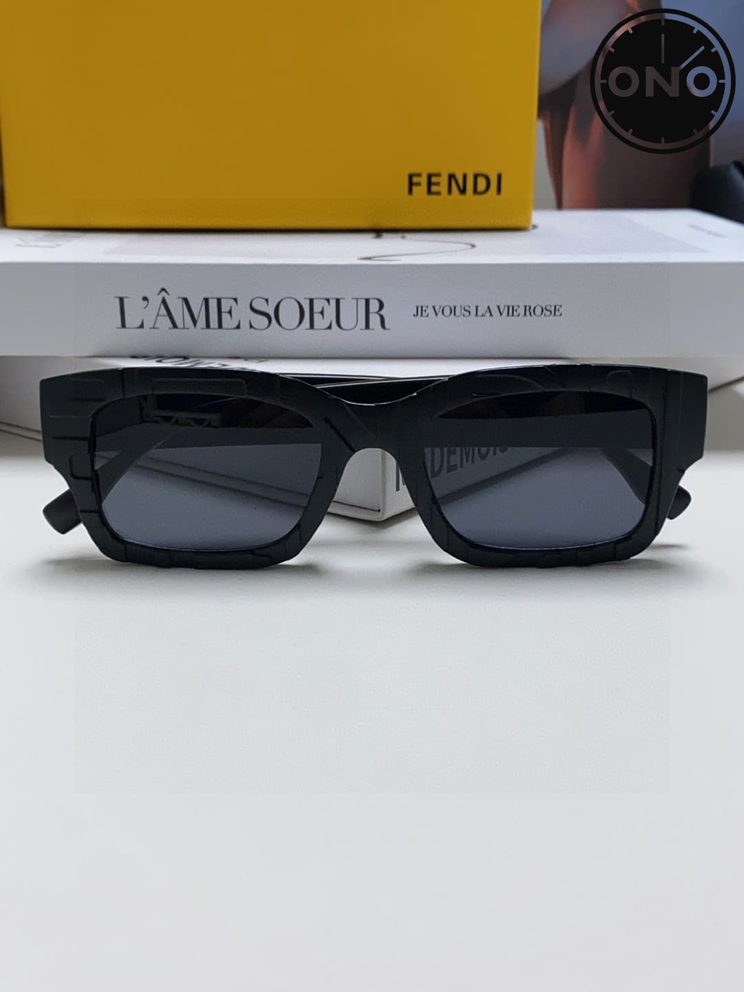fendi-glasses_44_6.jpg