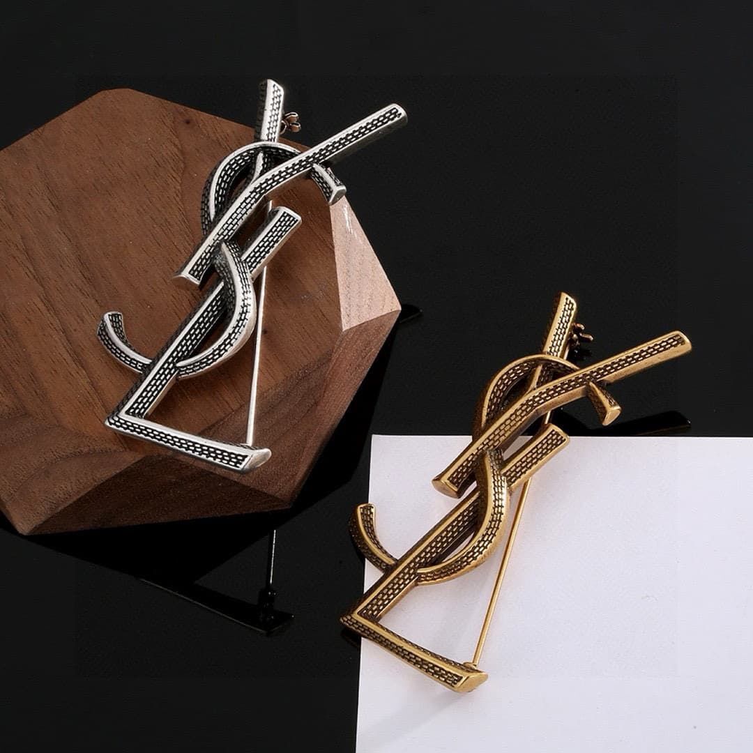 ysl-brooch_10_1.jpg