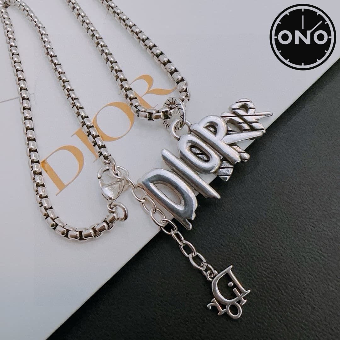 dior-necklace_33_1.jpg